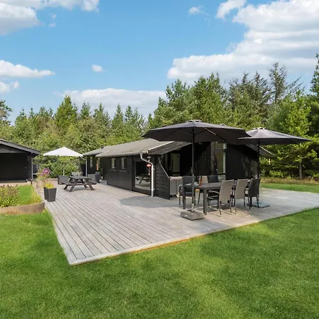 3 Bedroom Cozy In * Jerup